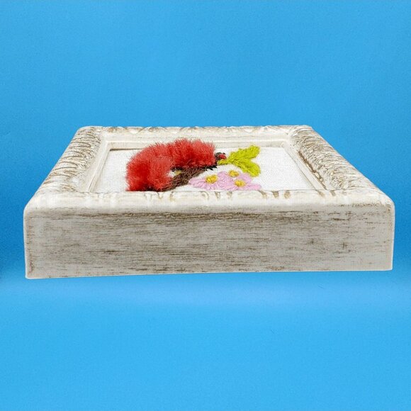 Vintage 1970s Butterfly Ladybug Caterpillar Miniature Crewel Art Set Frames - Picture 13 of 17